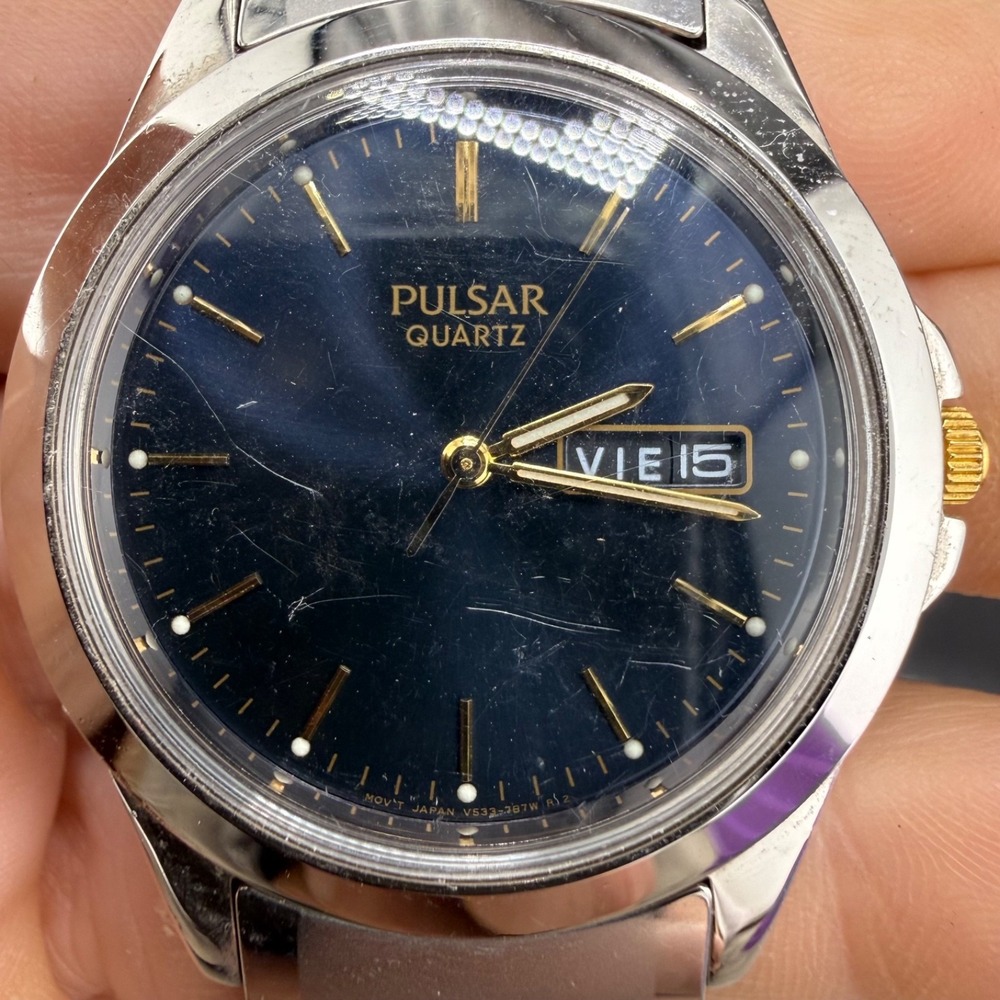 Vintage‎ Pulsar Watch Silver Tone Stretch Band Untested 7"